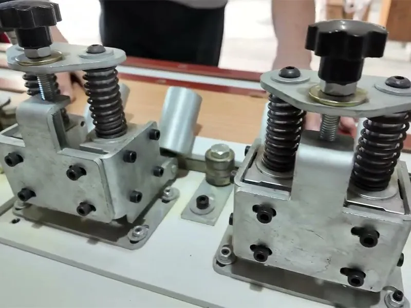 Finishing and edge trimming unit for HE-305B Manual Bevel Edge Bander 30°-90°