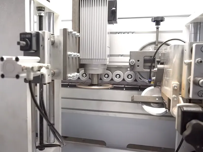 HE-468PRG Edge Banding with Bottom Grooving Solutions