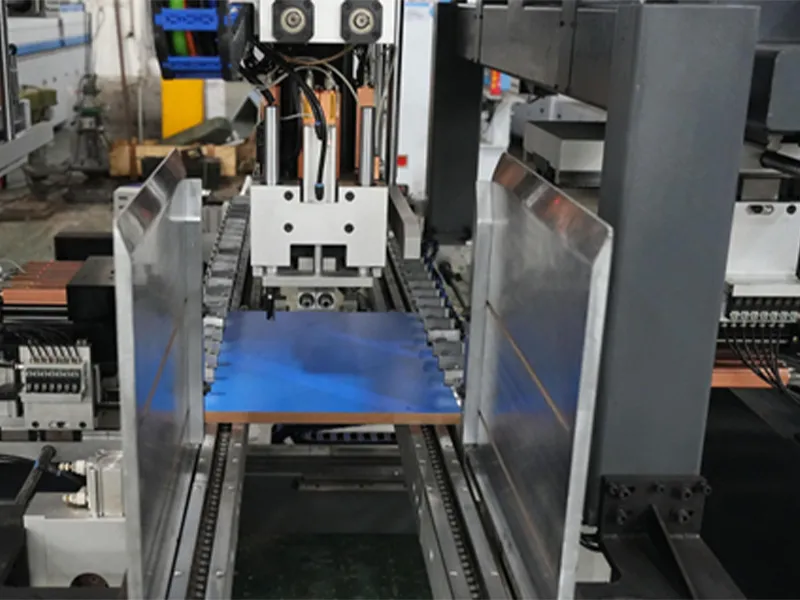 HYG HD-8242BNC Full Servo CNC Boring Cell 5-Sided Woodworking Drill Machine Automatic feeding stock-bin